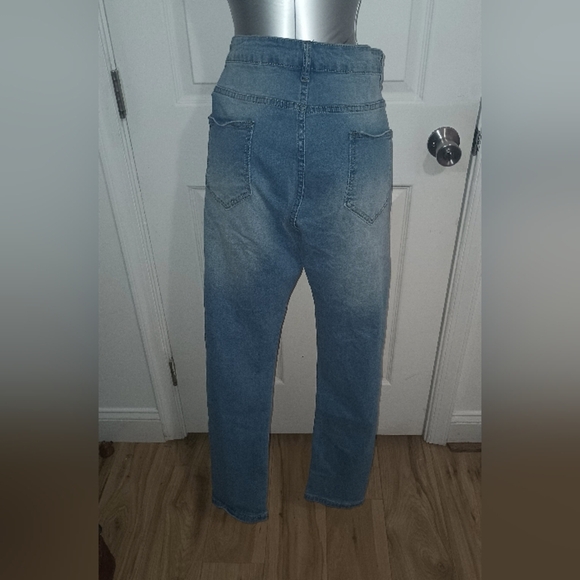 Classic Blue Women's Jeans - Picture 3 of 5